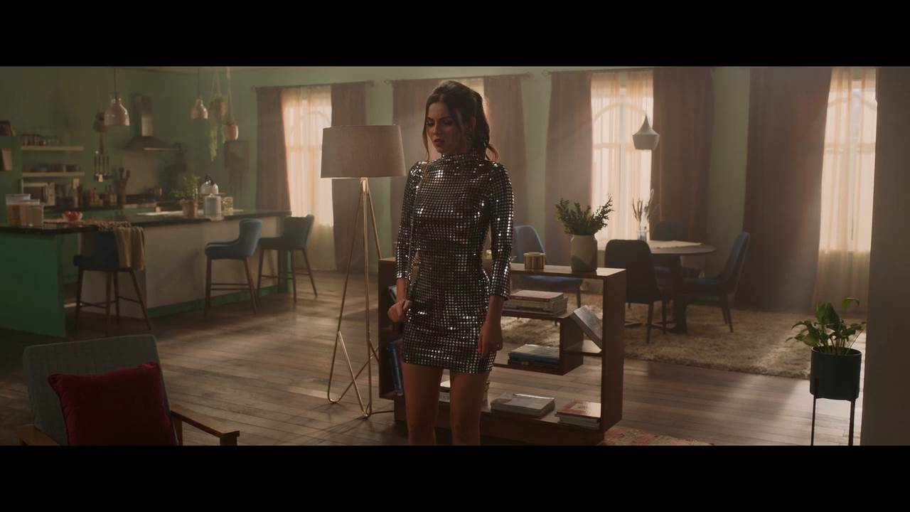 Más allá de la fiesta 2021 HD 720p Latino Castellano 1