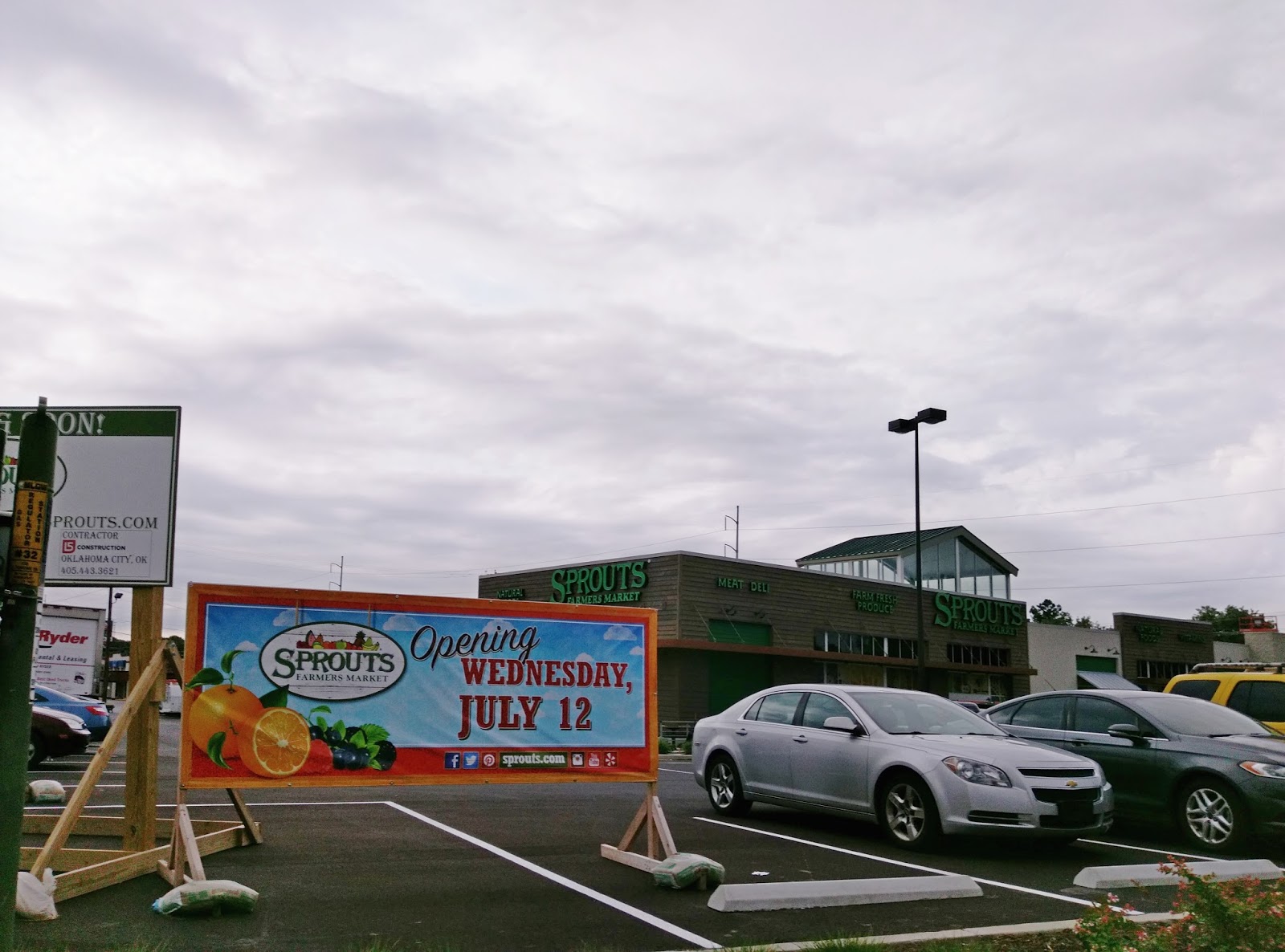 The MidSouth Retail Blog Final PreOpening East Memphis Sprouts Photos