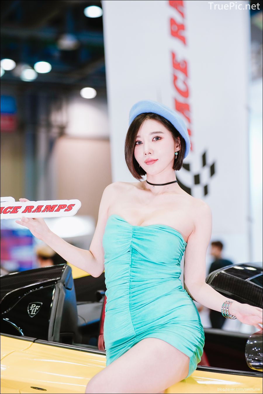 Korean Racing Model - Song Jooa - Seoul Auto Salon 2019 - Picture 131