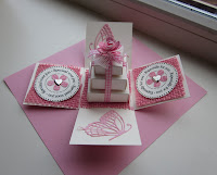 http://creajacqueline.blogspot.com/search/label/Mini%20Taartdoosje