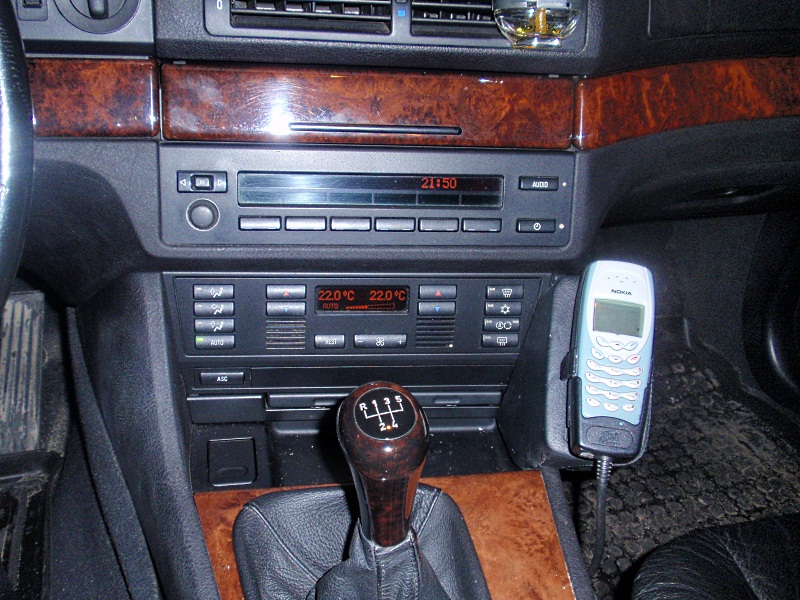 BMW E39 525 TDS Touring Telefon