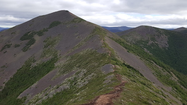 Vue sur le pic Sterling Pic Sterling au mont Vallières-de-Saint-Réal