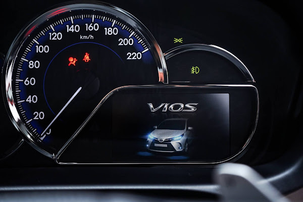 Novo Toyota Yaris 2021: facelit para enfrentar Polo e Virtus