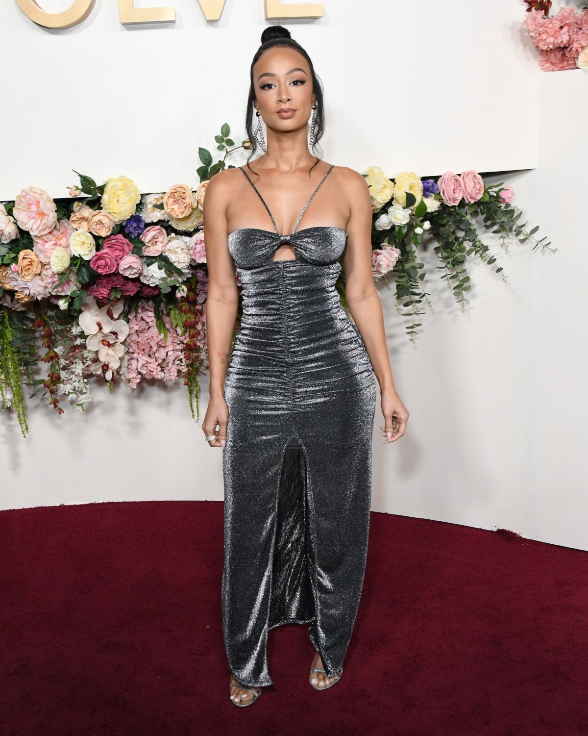 Draya Michele Clicks at 3rd Annual #revolveawards in Hollywood Nov-15-2019