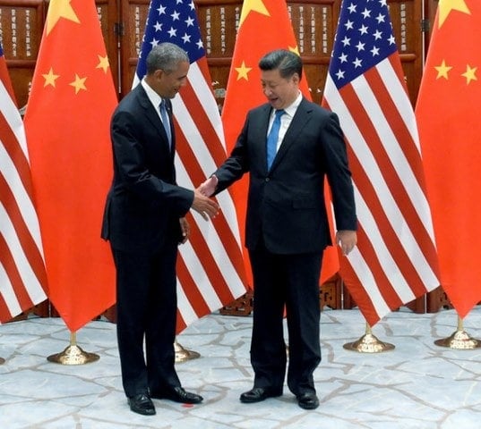 Trung Quốc "chơi khăm" Obama, không có xe thang xuống máy bay