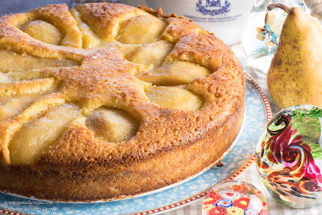 Tarta de peras y almendra