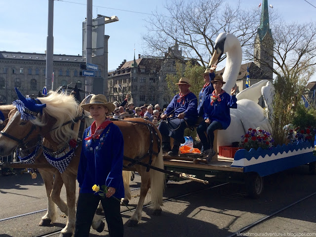 Sechseläuten, or in proper Züridüütsch (the Swiss-German dialect in Zurich), Sächsilüüte, is Zurich's spring festival.