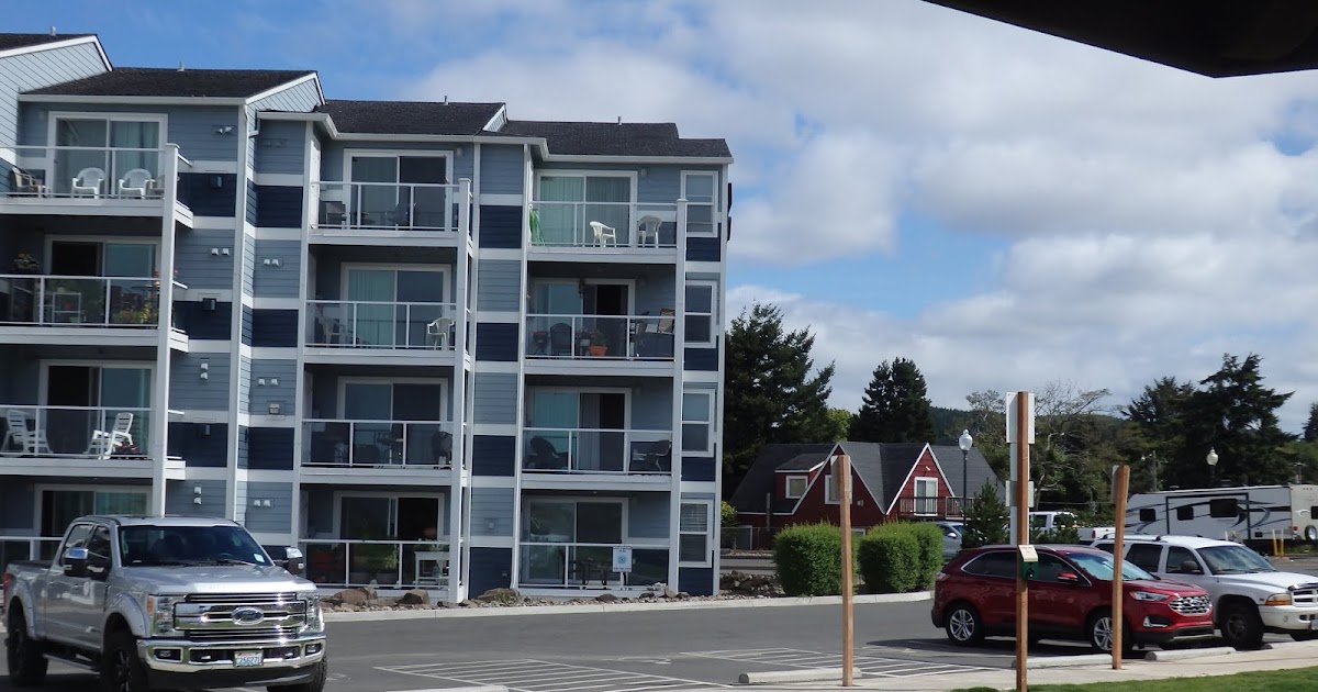 2 On the Road Condo and Siletz Bay Park