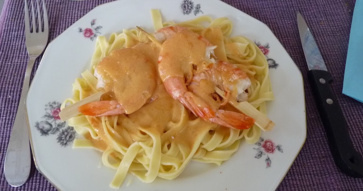 Brochettes de gambas à la sauce bisque de homard