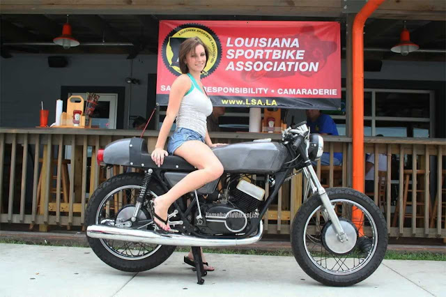 Girls and Yamaha DS7 Cafe Racer