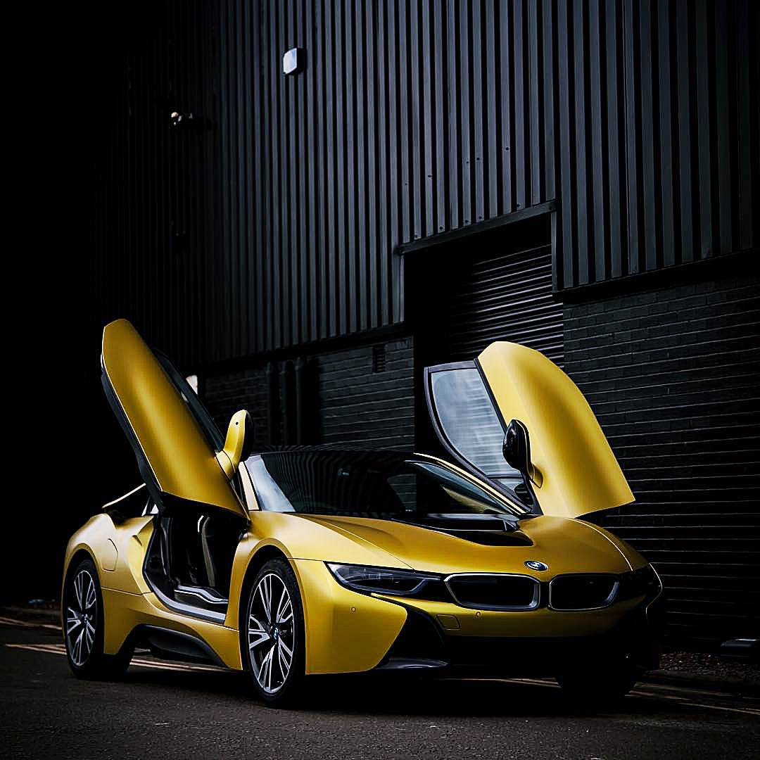 BMW i8 Protonic Frozen Yellow Edition - BMW Electric Car
