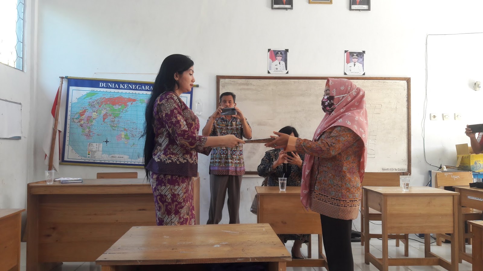 SDN 8 SELAT HILIR: SERAH TERIMA JABATAN KEPALA SEKOLAH