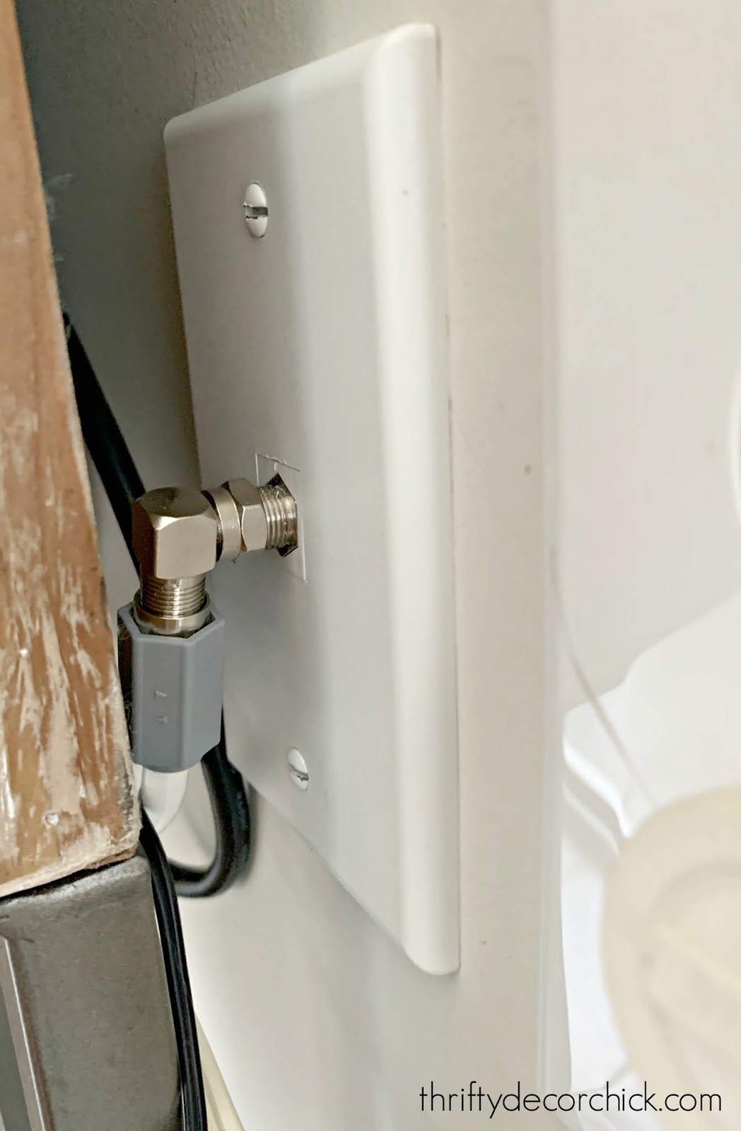 angled cable connector for behind furniture