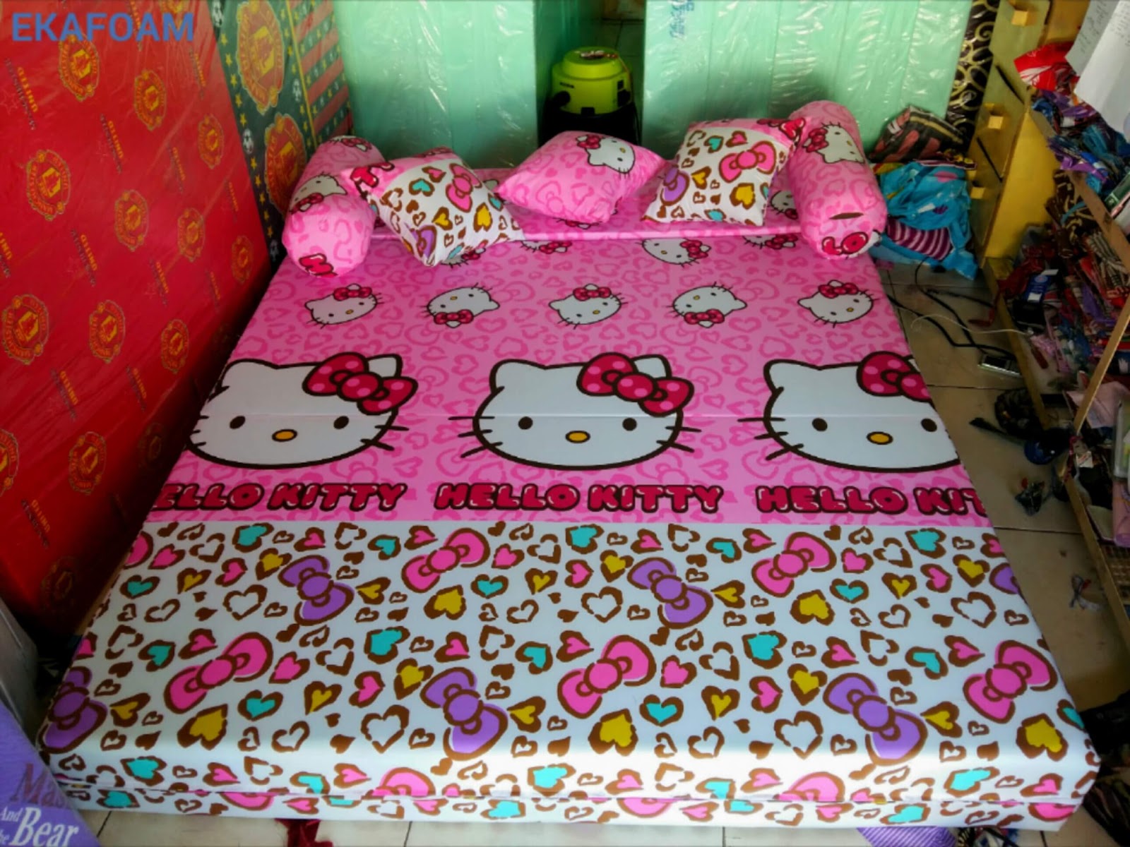 SOFA BED INOAC HELLO KITTY PITA AGEN RESMI KASUR BUSA INOAC