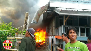 Si Jago Merah Ngamuk, 11 Rumah Hangus