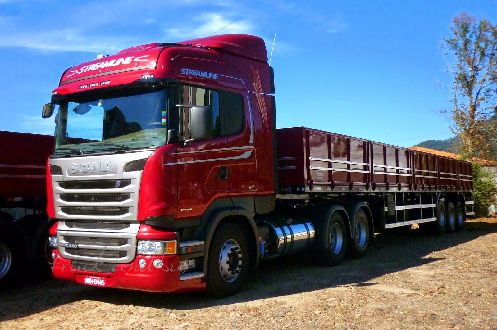 DIECIOCHO RUEDAS SCANIA R 440 EL