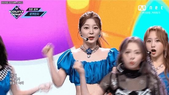지난주 컴백한 로켓펀치 JUICY 엠카 움짤 .gif | 인스티즈