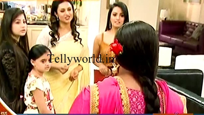 ishita and Shagun Took Gulabo's Interview " Yeh Hai Mohababtein SBB