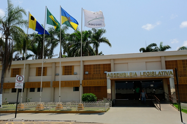 Aprovados no concurso da Assembleia 