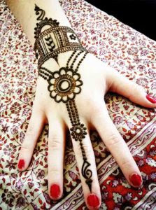10 Simple and Esay to Make Mehndi Design That Anyone Can Make