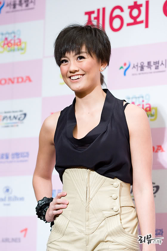 Aktris Dan Penyanyi Korea Yang Tampil Menawan Dengan Rambut Pendek