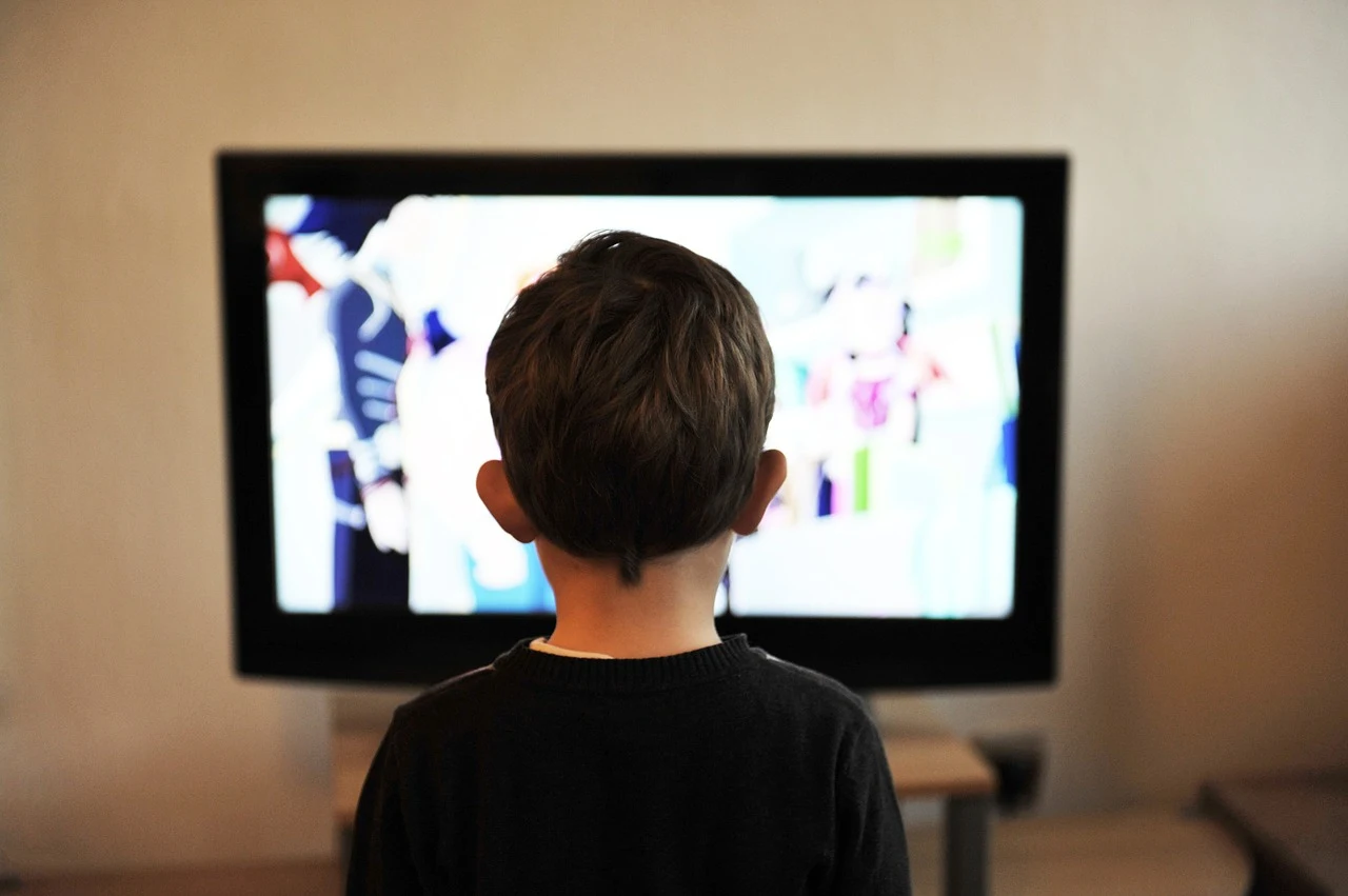 Netflix saves kids from 400 hours of commercials, for better or worse
