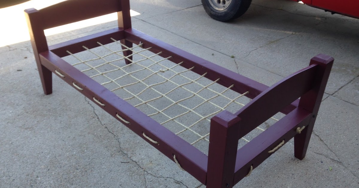 Frontier Carpenter Rope Bed