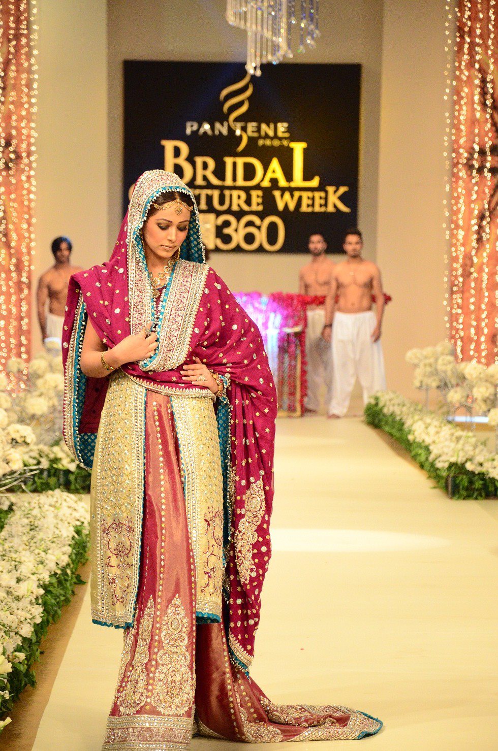 Bridal Fashion Show 360 Bridal Couture Week 201112 She9 Change