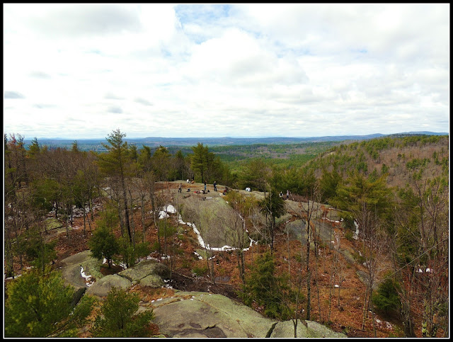 Vistas desde la Fire Tower del Pawtuckaway State Park en New Hampshire