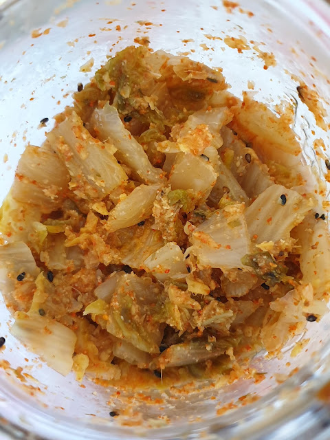 Kimchi coréen,  chou fermenté et pimenté;Kimchi coréen,  chou fermenté et pimenté