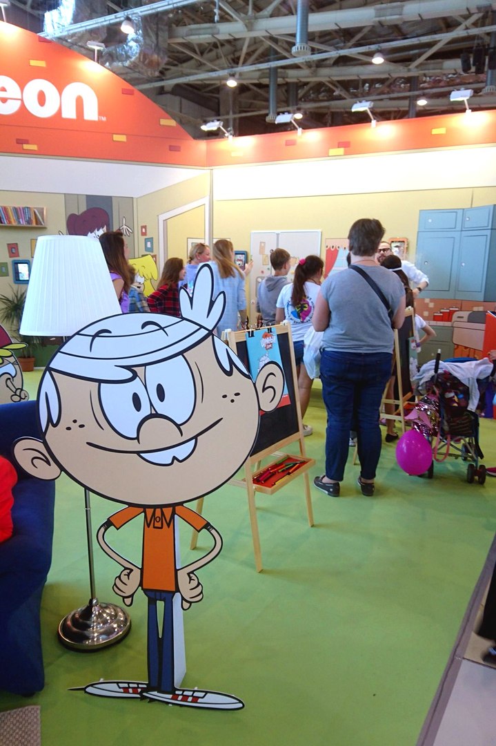 NickALive! Nickelodeon Russia Hosts 'The Loud House' Open