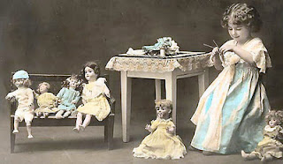 Esen's dolls and puppets