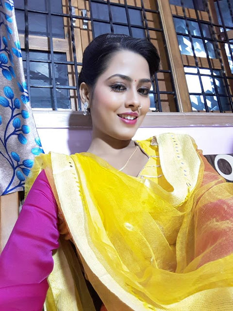 Bhojpuri Actress Richa Dixit IMAGES, GIF, ANIMATED GIF, WALLPAPER, STICKER FOR WHATSAPP & FACEBOOK