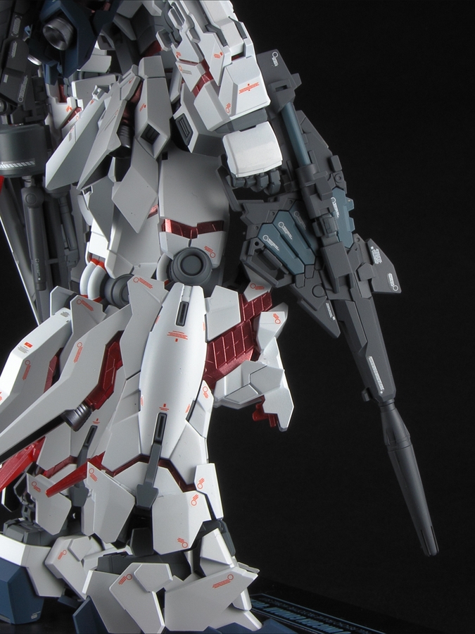 Painted Build: MG 1/100 Unicorn Gundam Ver. Ka