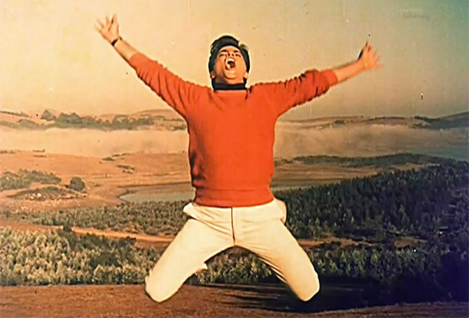 Golden Era of Bollywood: Jeetendra - The First Dancing Star of Bollywood