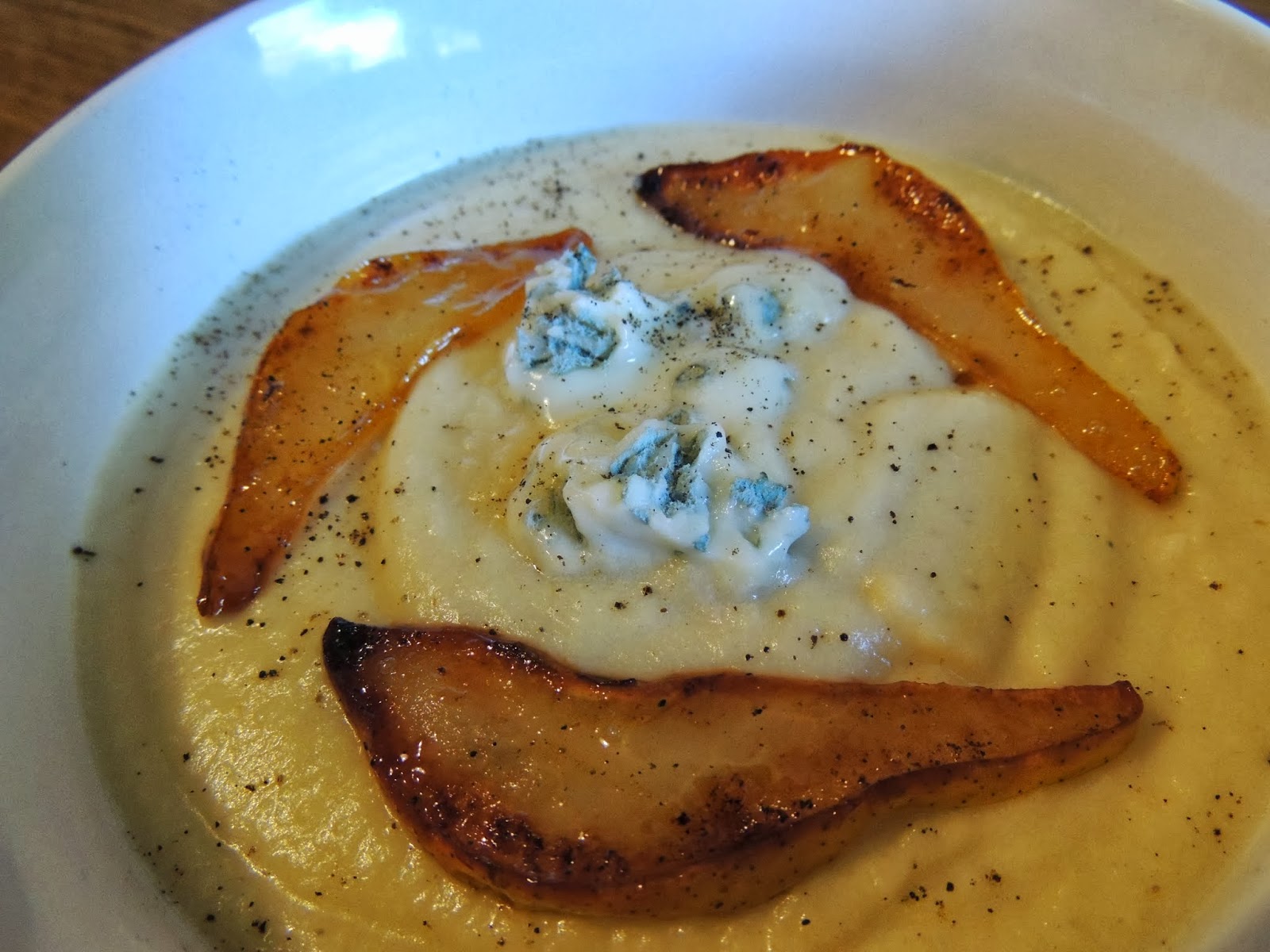 Try To Cook: Sellerie-Gorgonzola Suppe