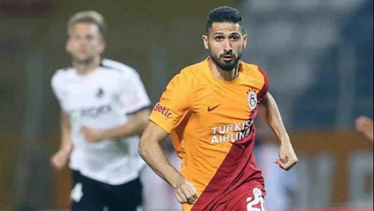 Emre Akbaba için ayrılık görünüyor..