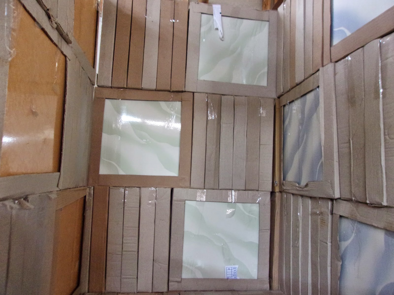 22 Info Spesial Keramik Lantai Teras Platinum