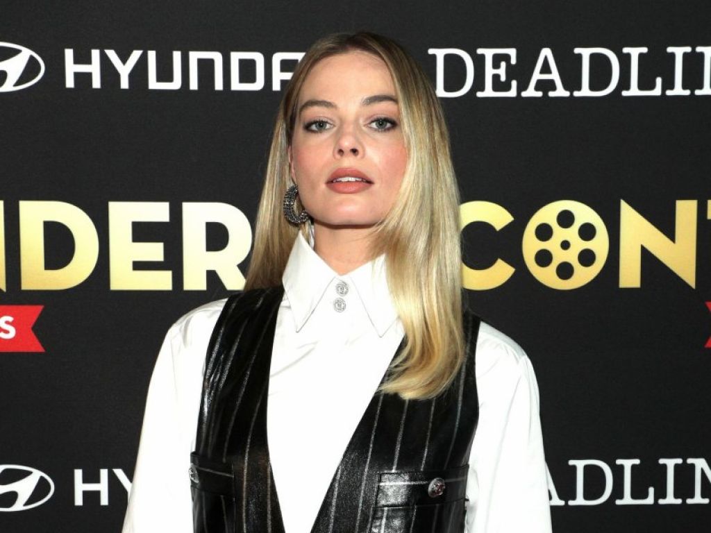 Margot Robbie – Deadline Contenders in LA 11/02/2019