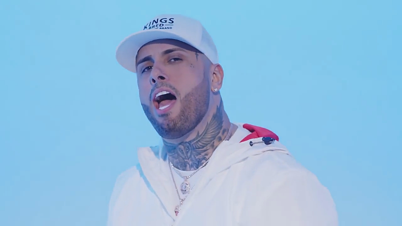 Джем балвин. Nike j balvin 3. Balvin - x (equis). Песня nicky jam balvin x. Nicky jam j balvin.