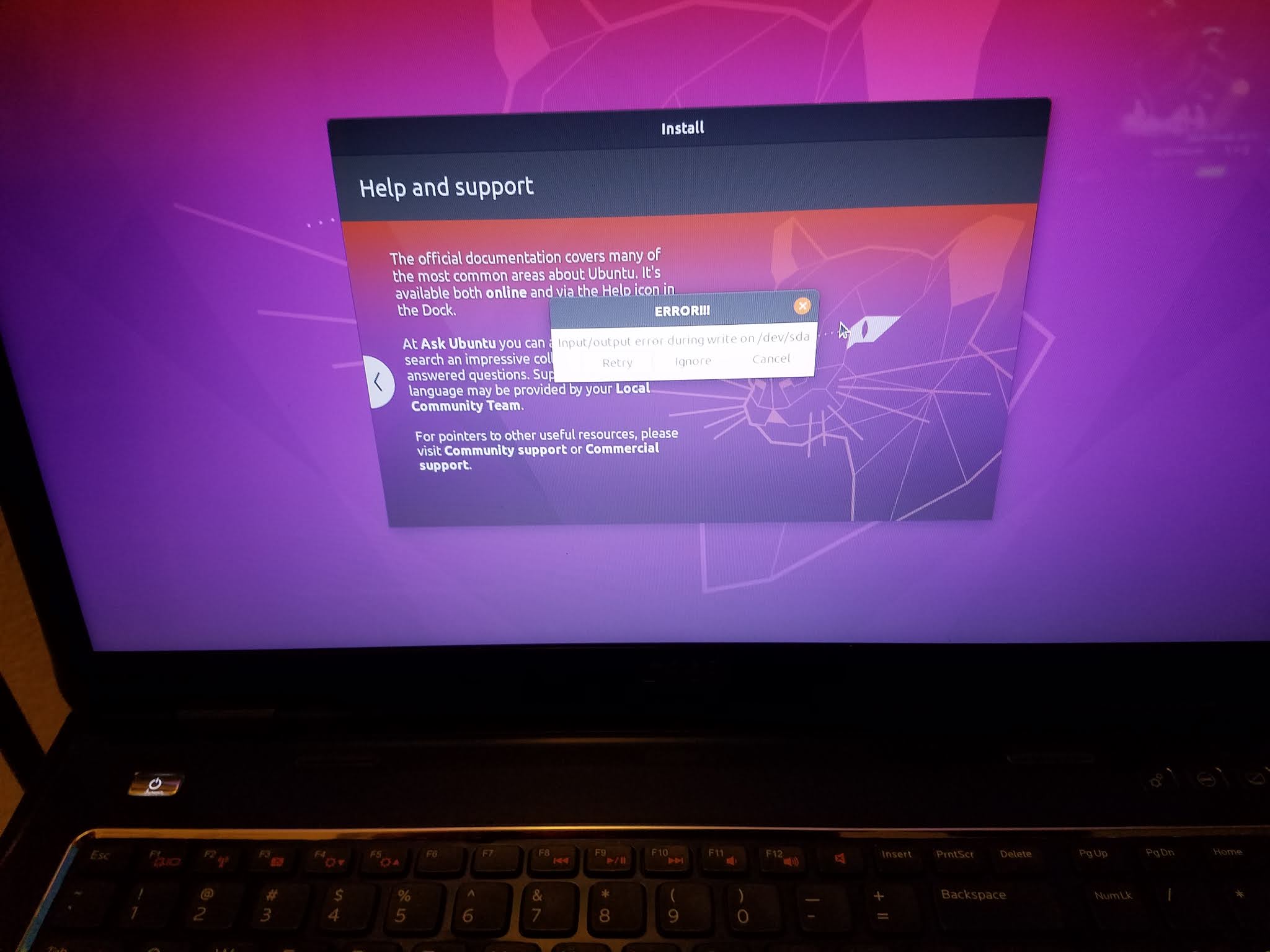 Unresolved UBUNTU INSTALL ERROR INPUT/OUTPUT ERROR DURING WRITE ON / DEV/SDA