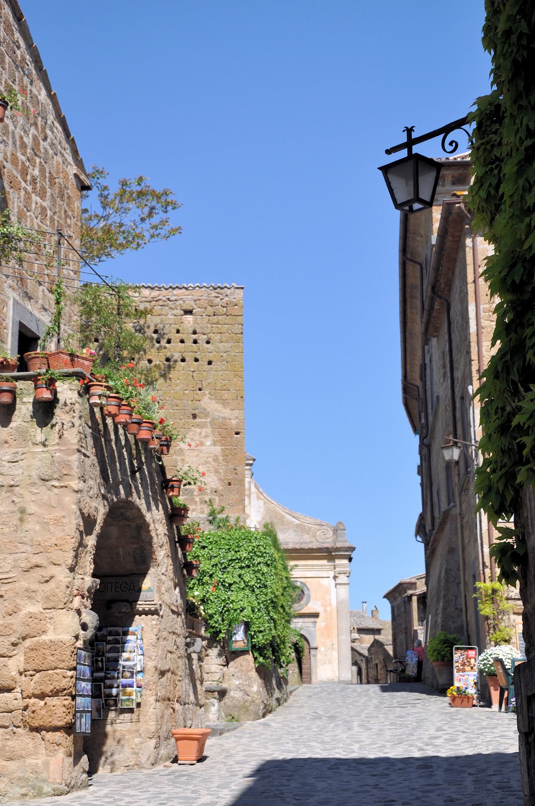 Photo and Travel Log Italy Civita