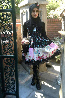 7 Cewek Hijab Pakai Dress Lolitaer drawer 7 Cewek Hijab Pakai Dress Lolita up games