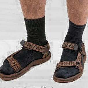 17 things men should NEVER wear 17 things men should NEVER wear