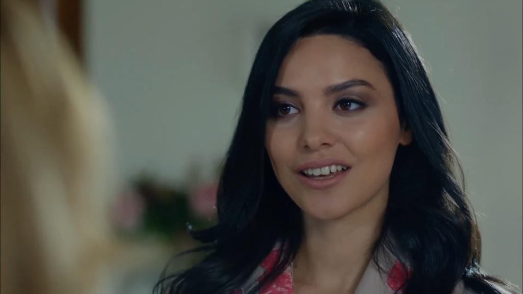 Wieczna miłość odcinek 72: Tarik zostaje oczyszczony z zarzutów! Zeynep odkrywa sekret Ondera! [Streszczenie + Zdjęcia]