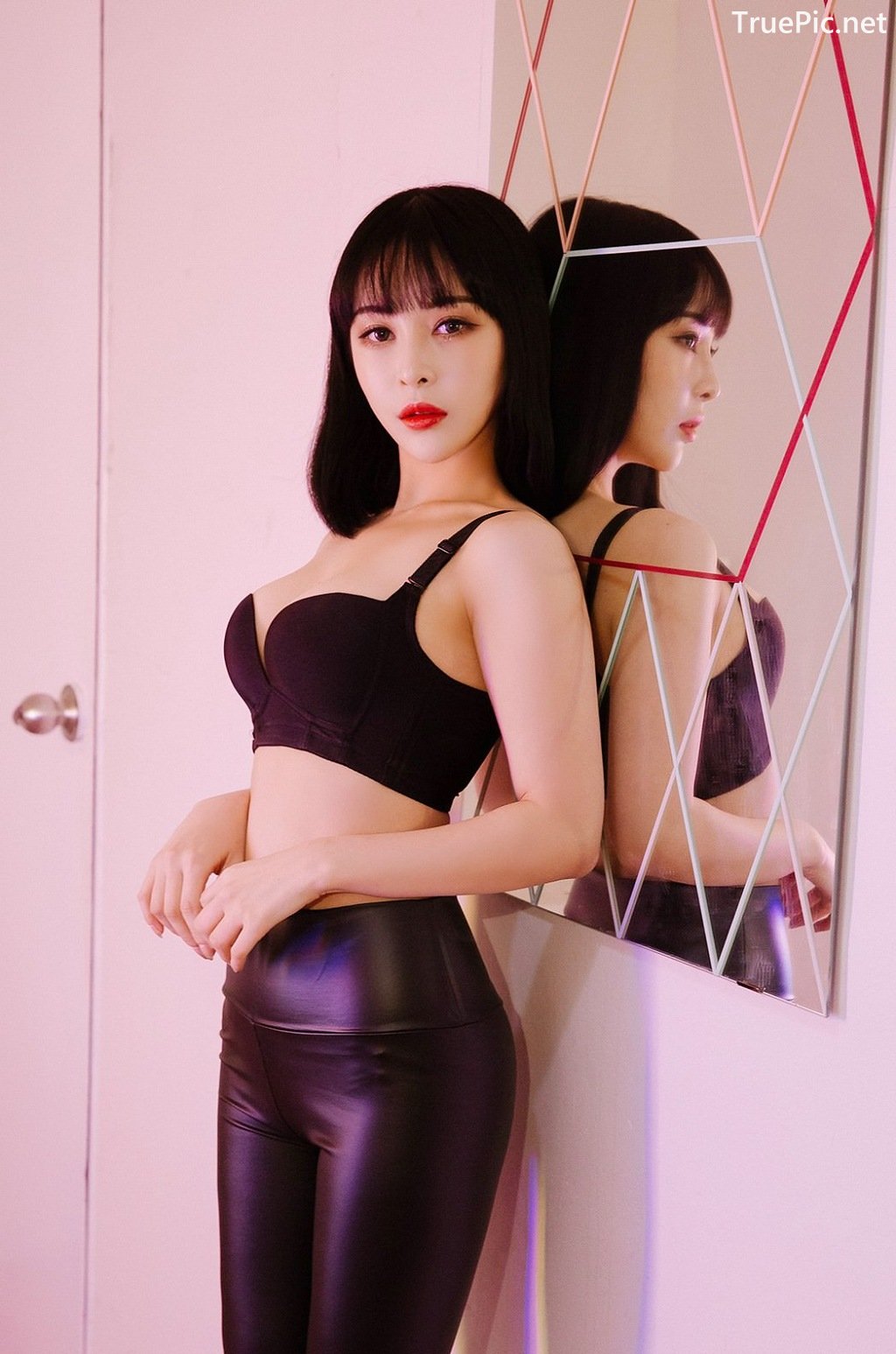 Image-Korean-Fashion-Model-Ryu-Hyeonju-We-x-You-Lingerie-Set-TruePic.net- Picture-33