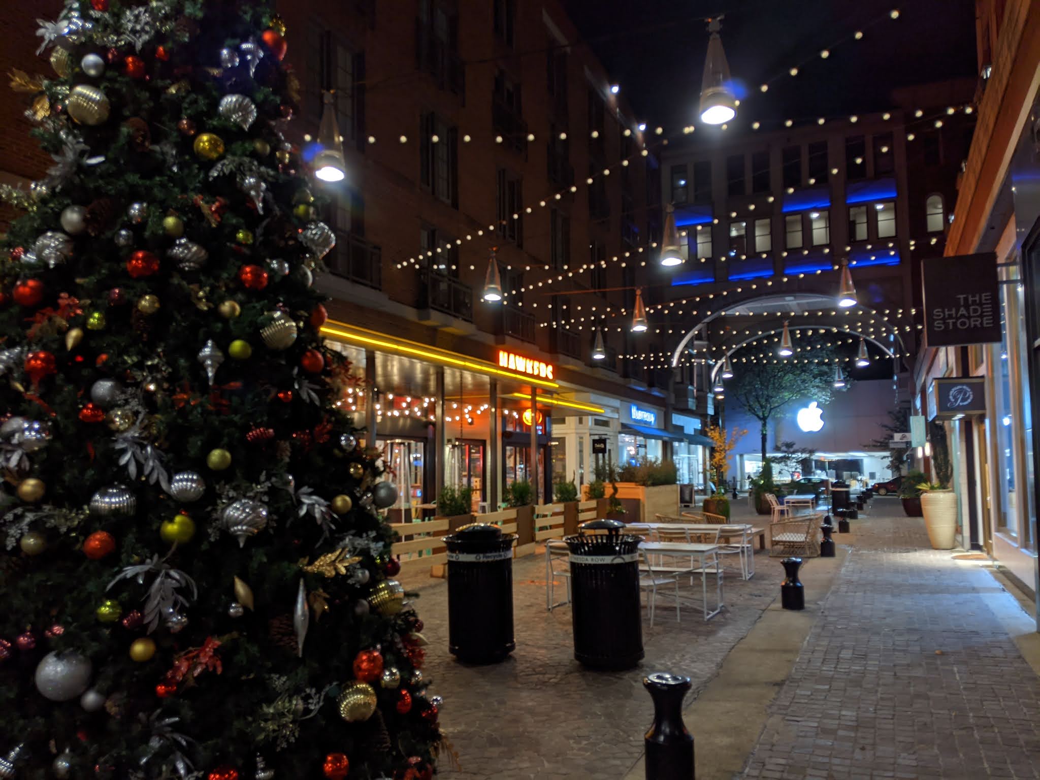 Robert Dyer Bethesda Row It's beginning to look a lot like Christmas