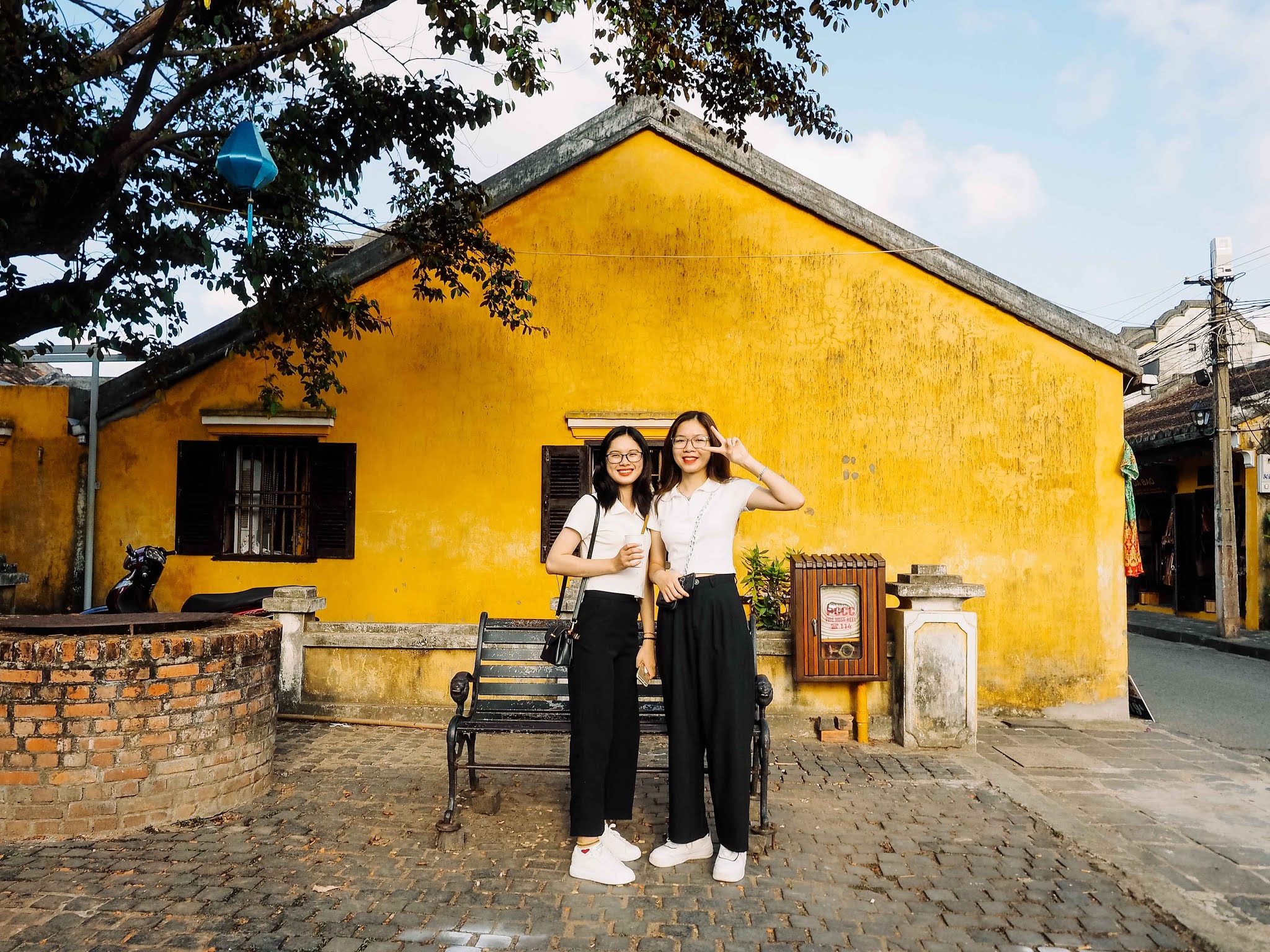 Báo Giá Chụp Ảnh Ngoại Cảnh Hội An - Photographer: Khôi Trần Báo Giá Chụp Ảnh Ngoại Cảnh Hội An - Photographer: Khôi Trần