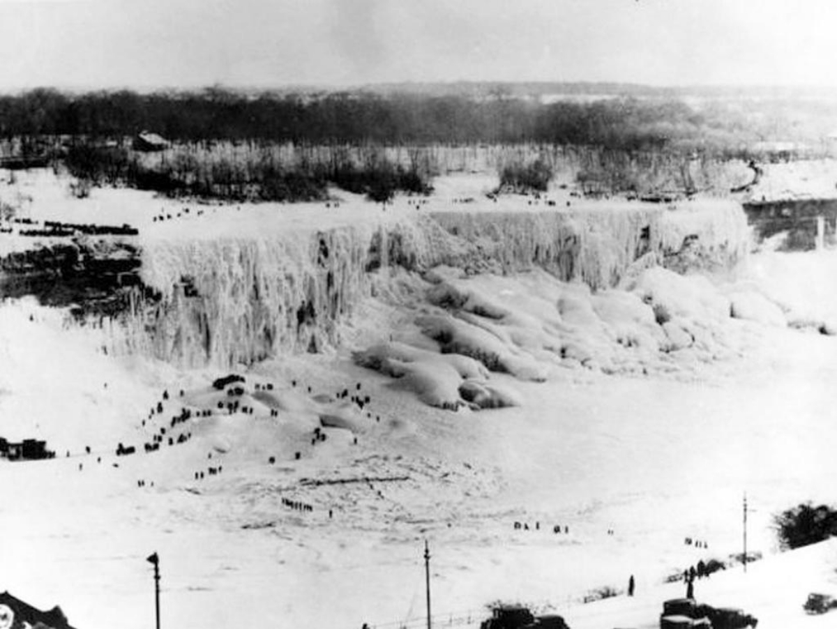 frozen Niagara Falls old photos