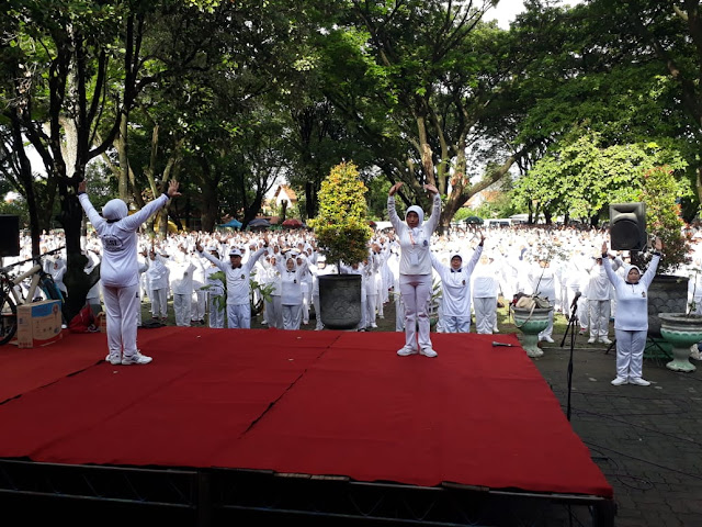 Senam Sehat Indonesia Se Solo Raya Di Gor Diponegoro Sragen
